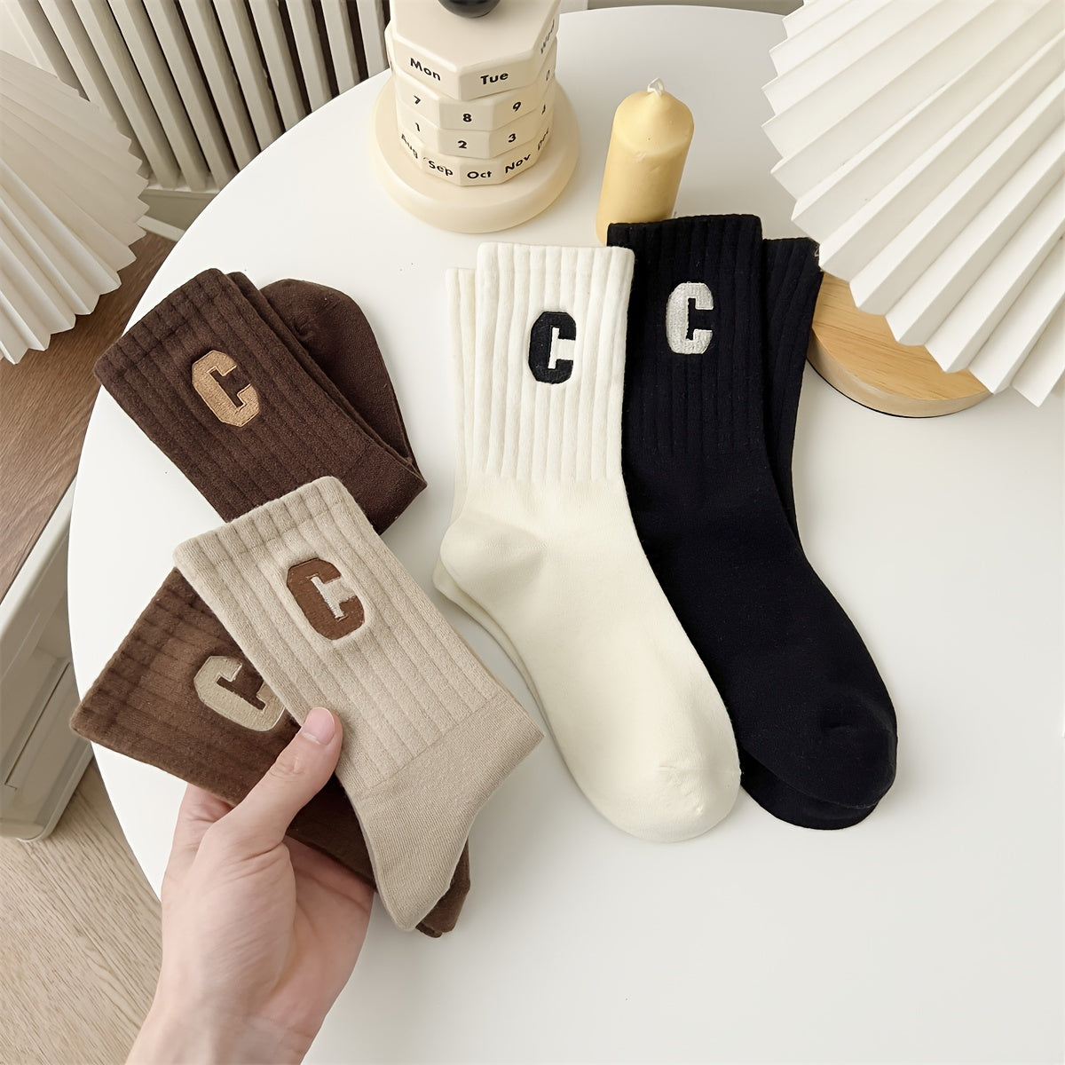 5 Pairs Girls Breathable Crew Socks for Spring Autumn Sports Teens Children