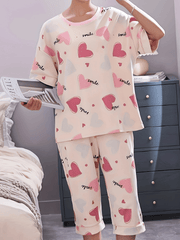 Heart Print Pajamas Set Short Sleeve Crew Neck Top & Crop Pants