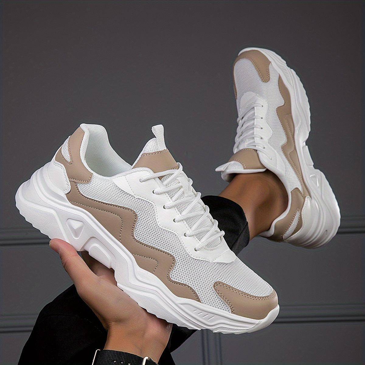 Men's Breathable Mesh Athletic Shoes Lace-up Walking Spring Summer