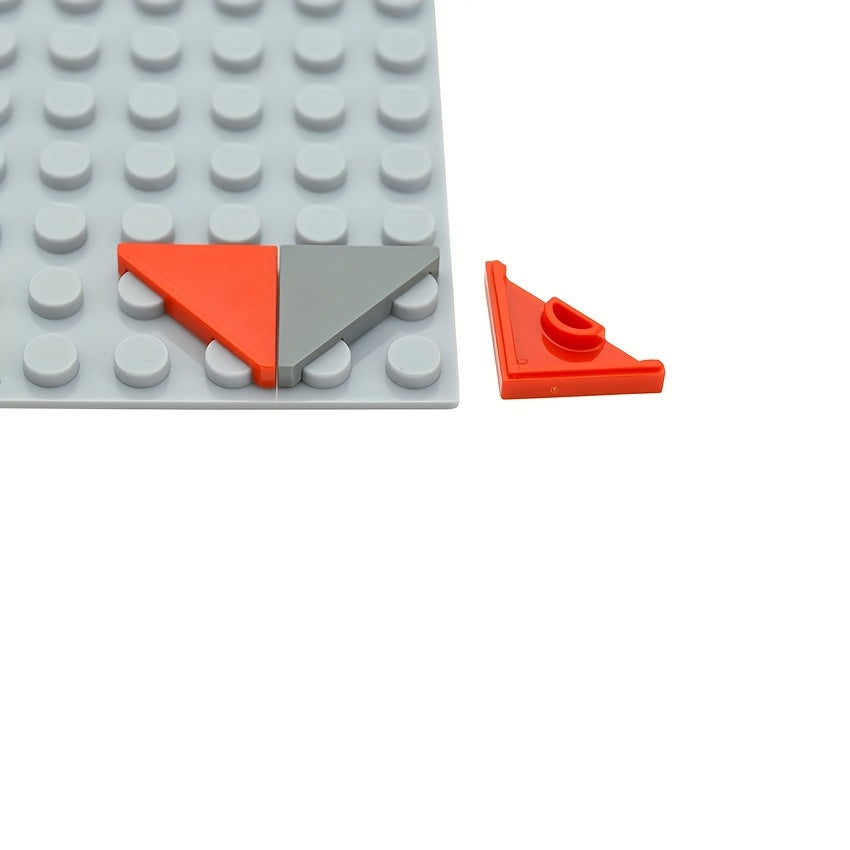 100pcs Triangle Light Board 2x2 Building Blocks Smooth Tiles