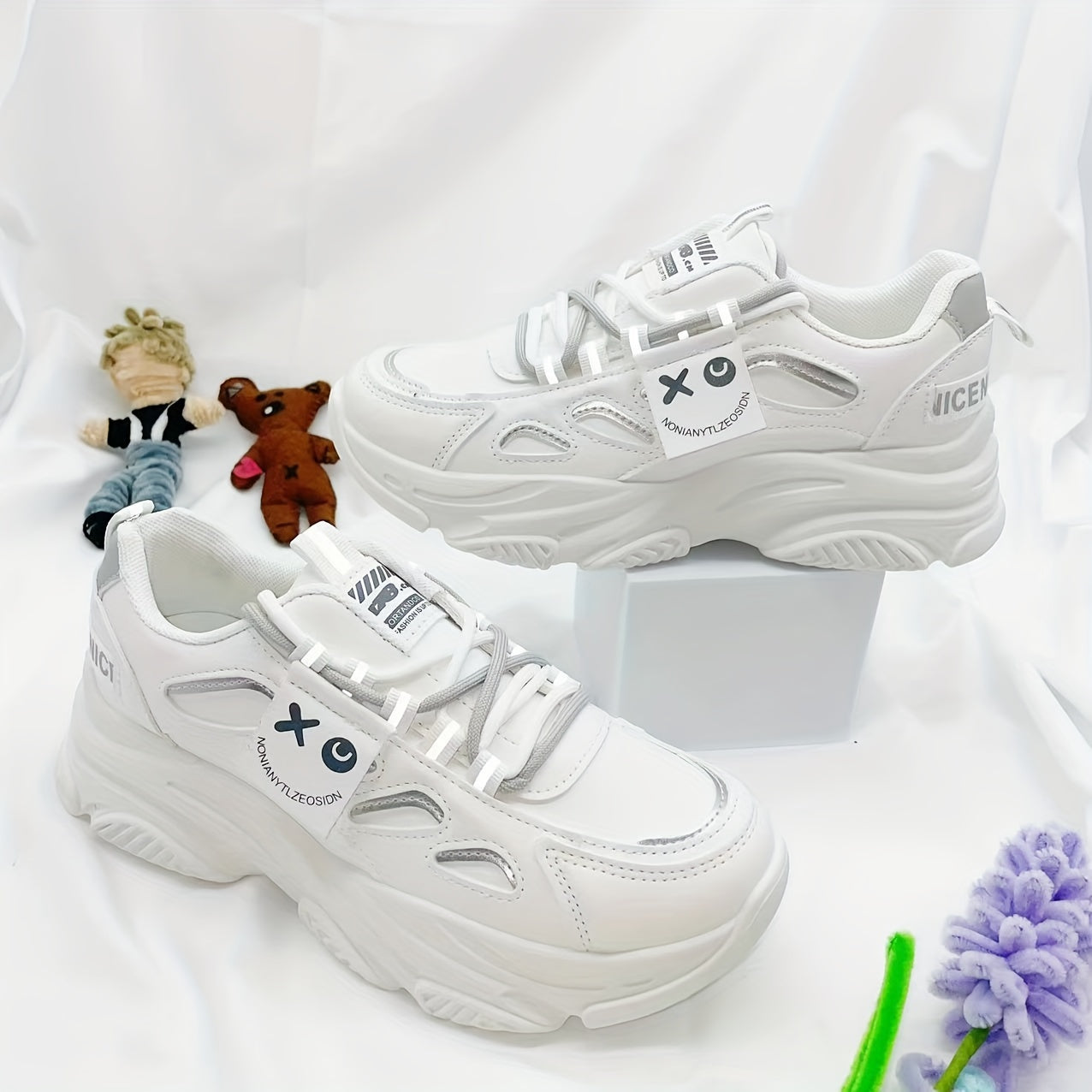 Women's Smiling Face Pattern Chunky Sneakers Lace Up Running Shoes Platform