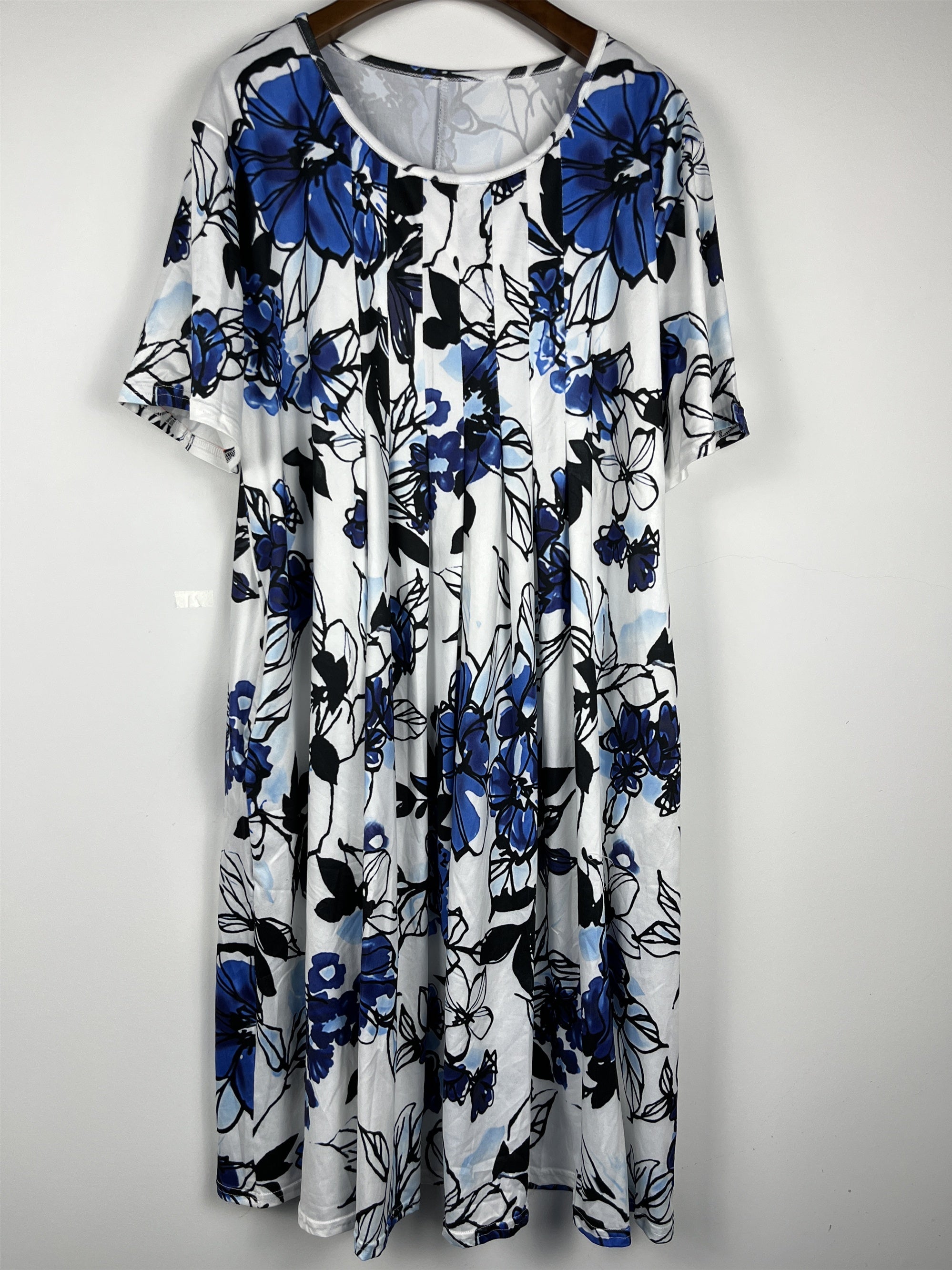 Women's Plus Floral Print Dress with Pockets