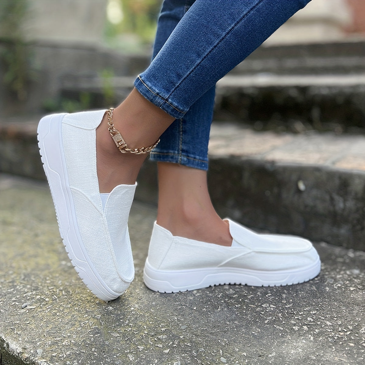 Women's Solid Flat Shoes Slip On Low Round Toe Non slip Lightweight Soft Shoes