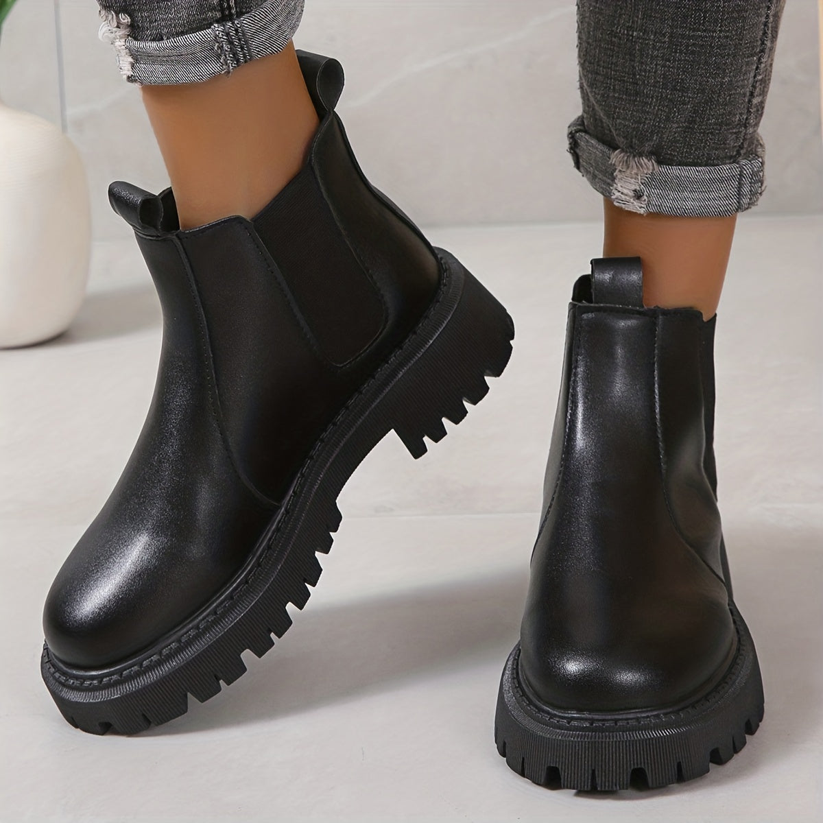Stylish Chunky Heel Combat Boots with Stretch Fabric Sides