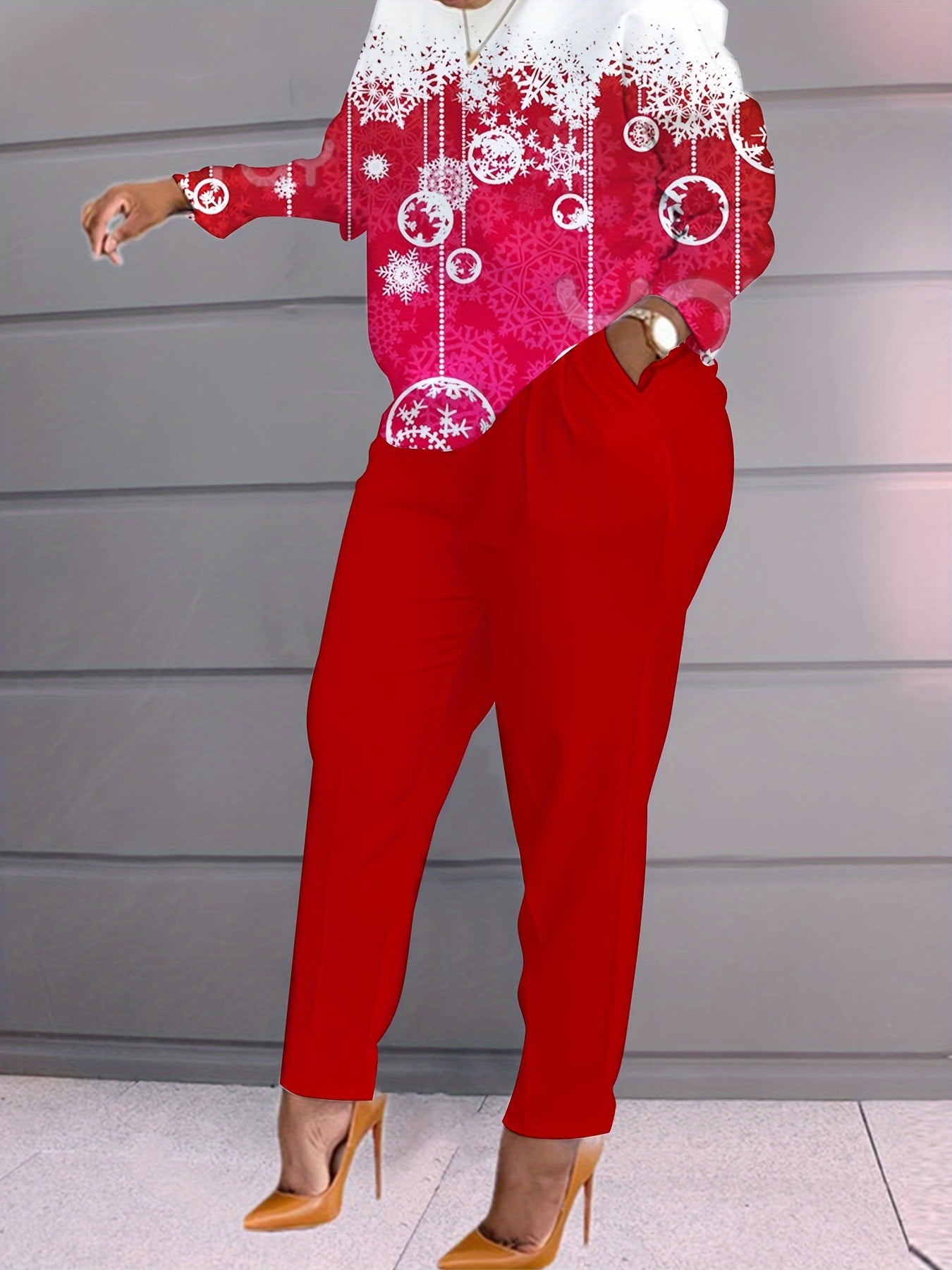 Women's Plus Bell & Snowflake Print Top & Pants Set