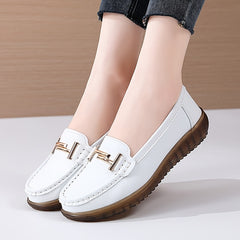 Women's Metal Decor Flats Soft Sole Lightweight Anti Slip Slip On Shoes