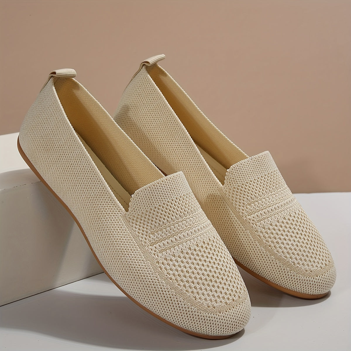 Women's Breathable Slip on Flat Shoes Lightweight & Versatile Shoes
