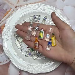 5pcs Mini Water Bottle Set Resin Material 1:12 Doll House Halloween Christ