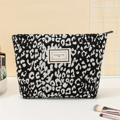 Leopard Pattern Makeup Bag Travel Cosmetic Zipper Toiletries Organizer