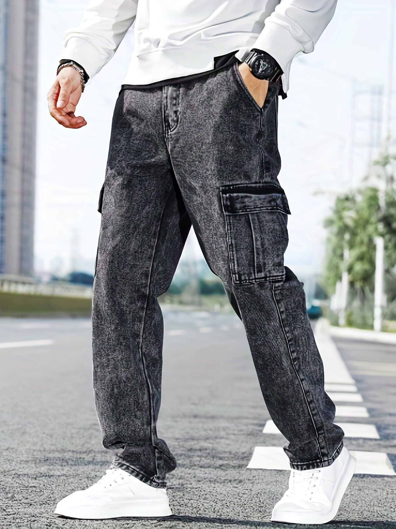Men's Loose Fit Flap Pocket Jeans - Street Style Cargo Jeans
