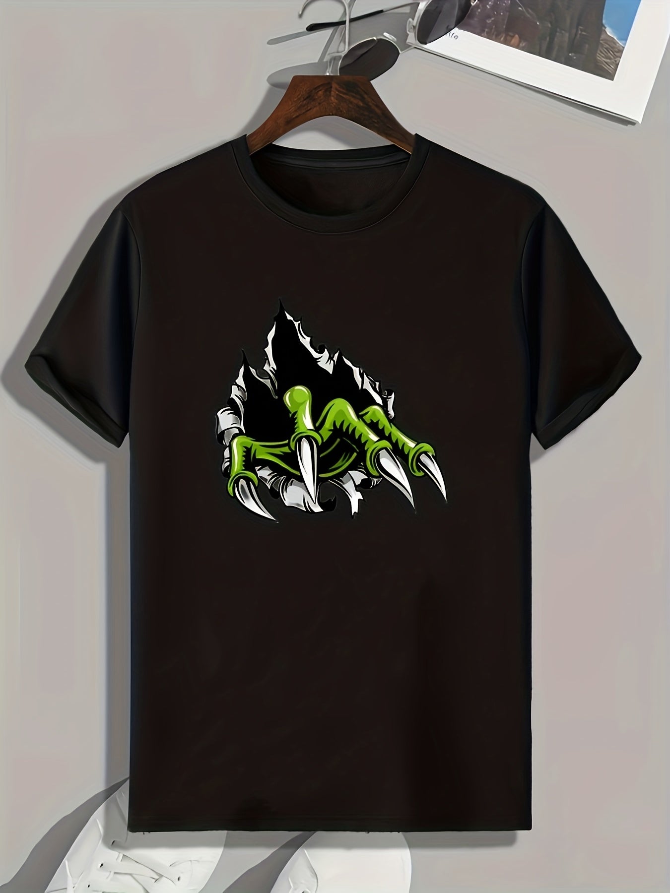 Monster Hand Print Men's Graphic T-shirt for Summer