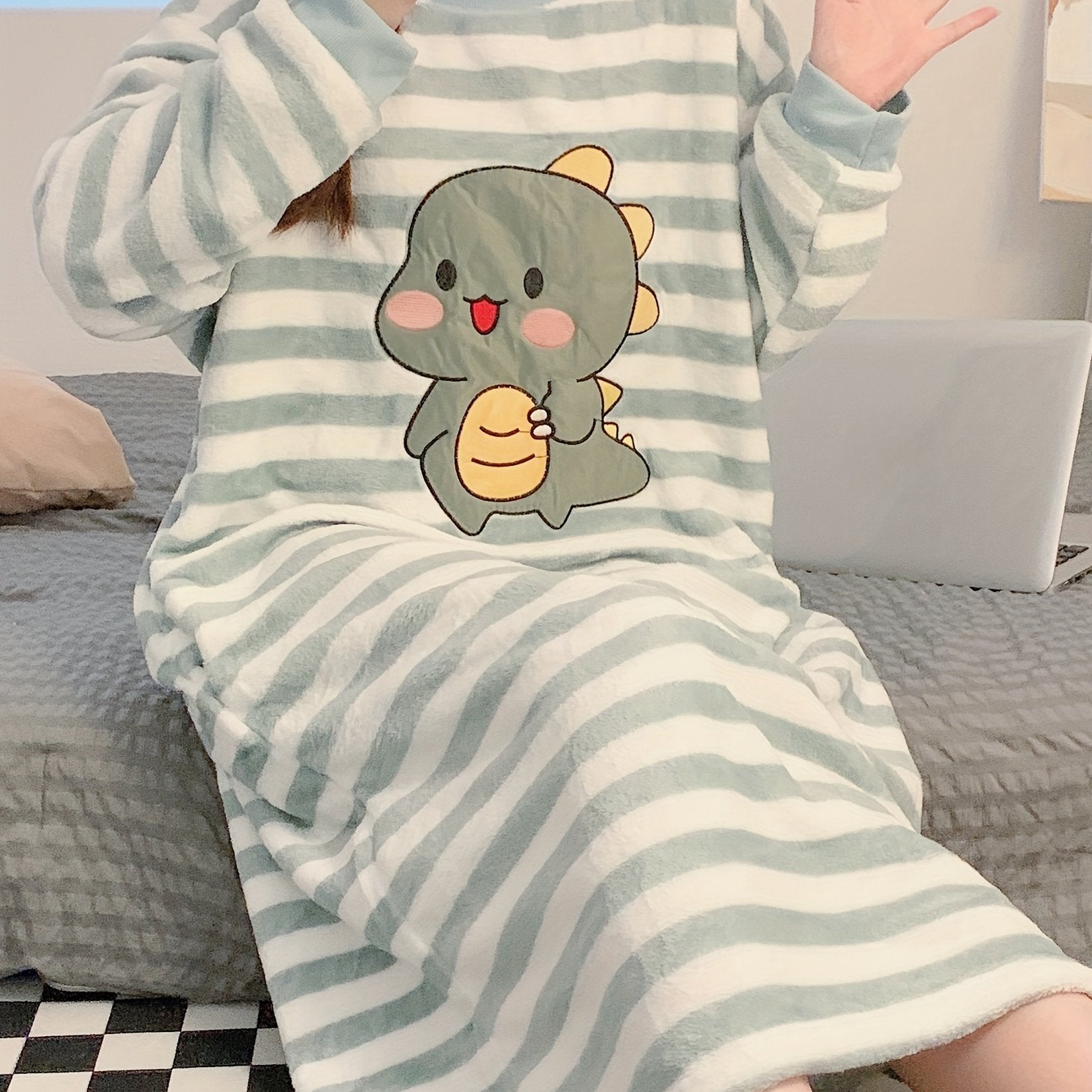 Cartoon Dinosaur Print NightDress Long Sleeve Crew Neck Fuzzy Pajama Dress