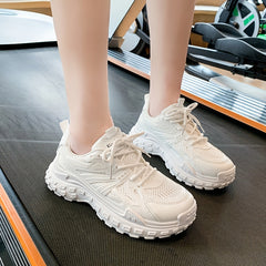 Women's Breathable Low Top Sneakers Lace Up Casual Shoes