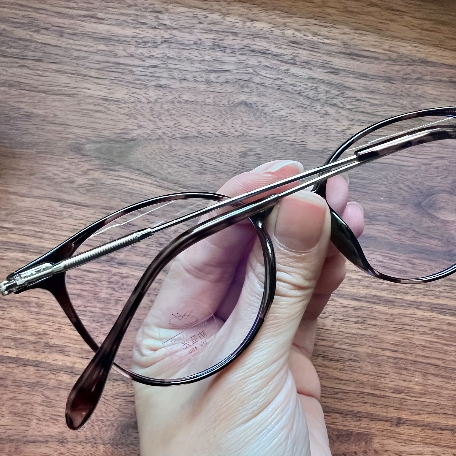 Ultralight Tortoiseshell Light Blocking Glasses