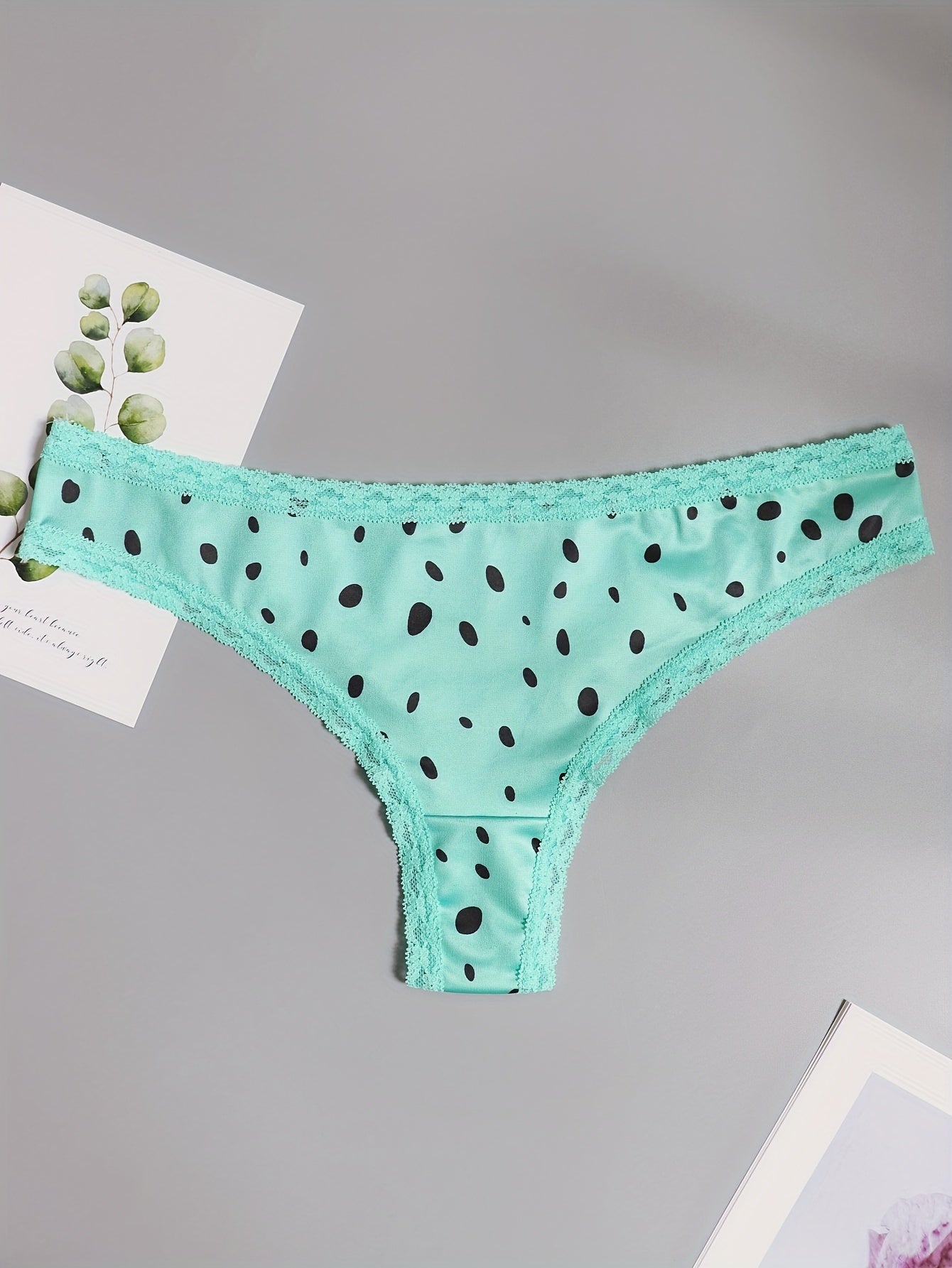 5 Pack Plus Size Women's Floral & Heart Print Lace Thongs Set