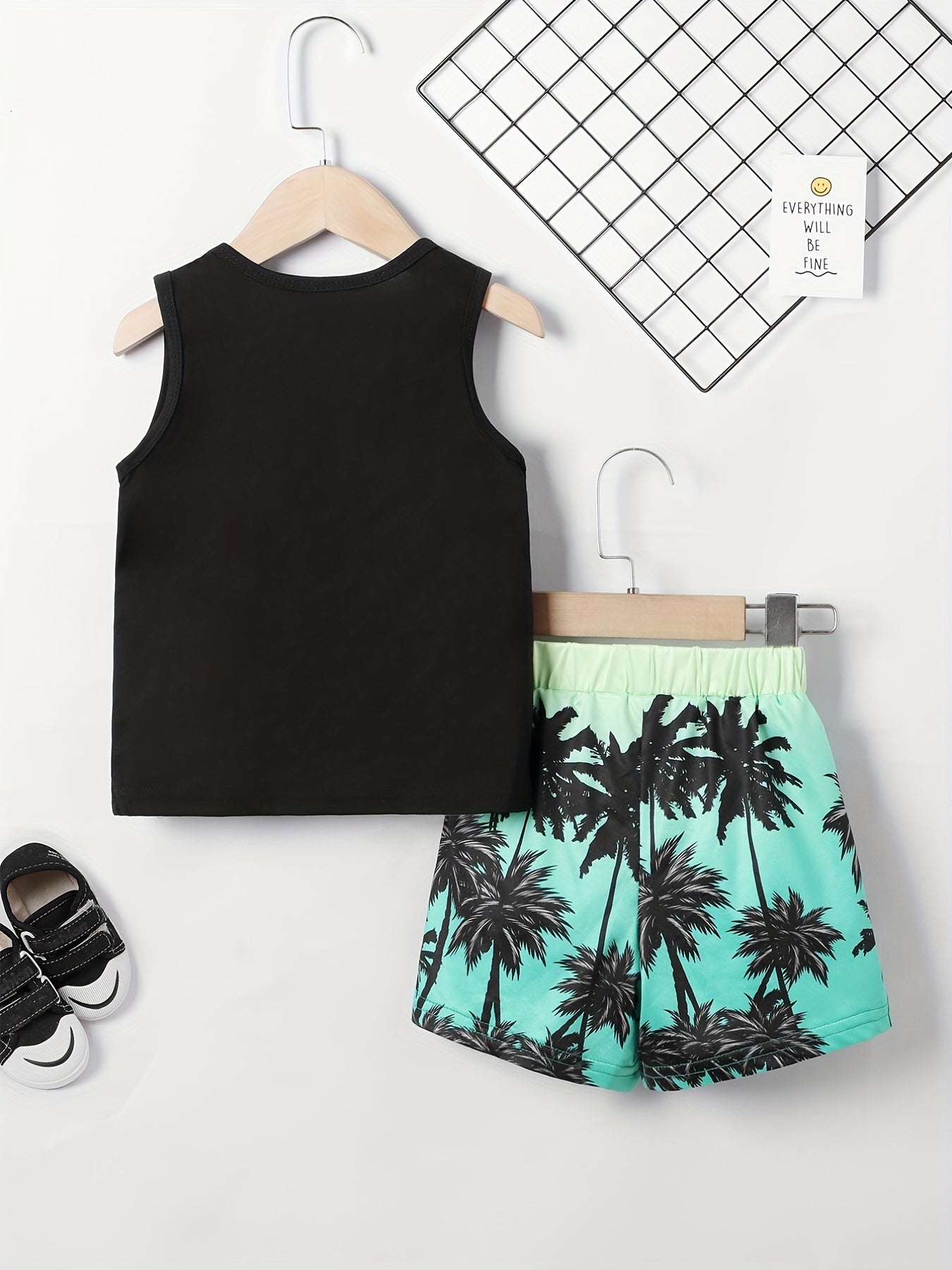 Boy's Sunglasses & Coconut Tree Print Tank Top Shorts Set