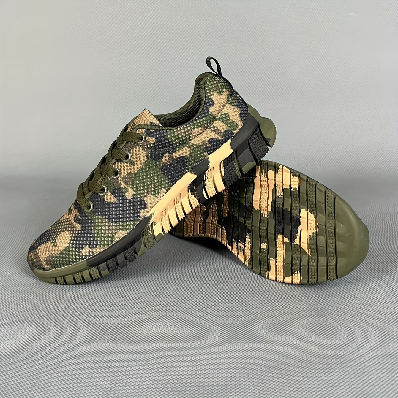 Camouflage Pattern Mesh Running Shoes Lace Up Anti slip Outdoor Sports