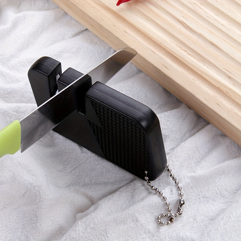 Portable Tungsten Steel Kitchen Sharpener Card