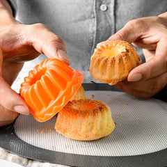 12pcs Mini Bundt Pan Cake Mold Fluted Tube Baking Tools