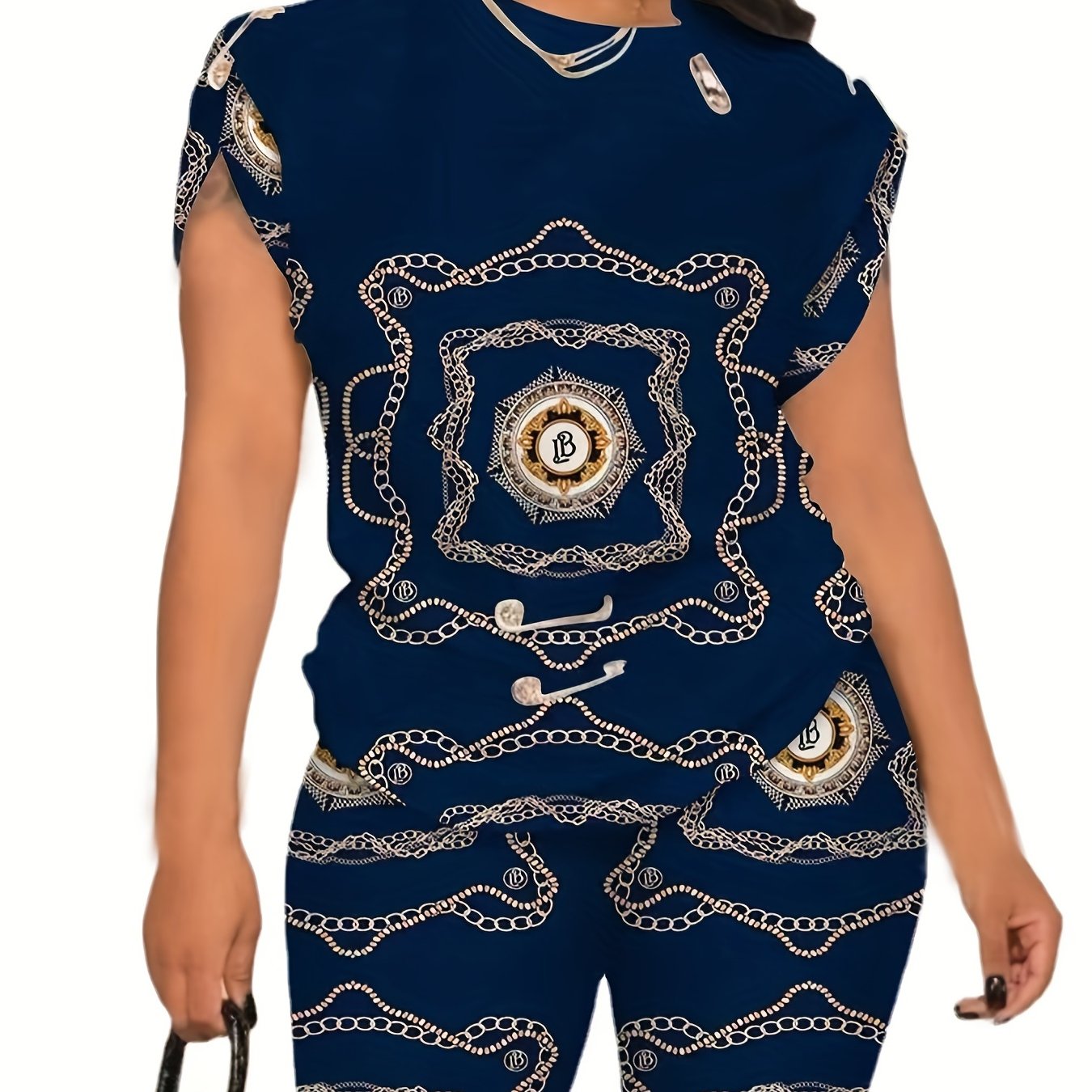 Women's Plus Baroque Print Pin Detail Top & Shorts Set