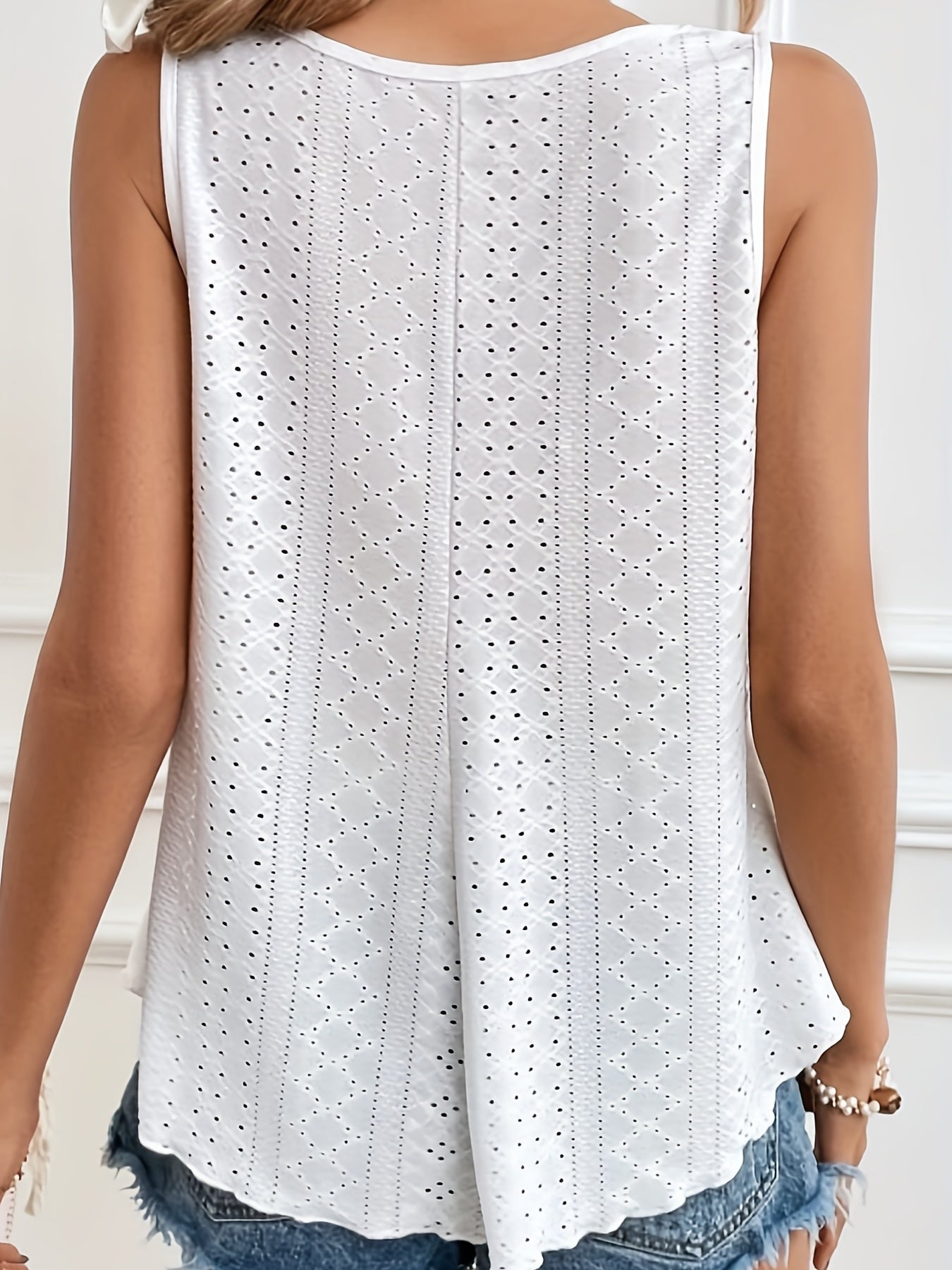 Solid Eyelet Crew Neck Tank Top Sleeveless Summer Women's Top