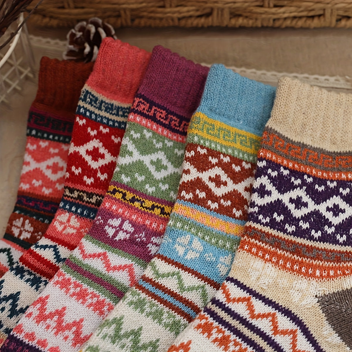 5 Pairs Wool Blend Vintage Mid-Calf Winter Socks