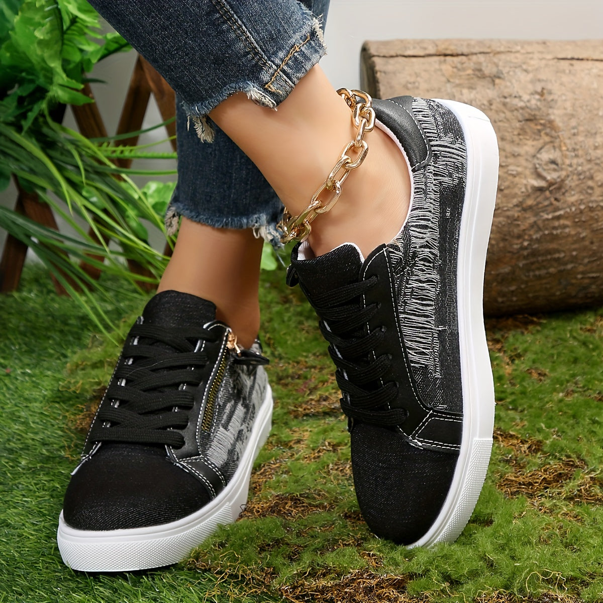 Lace Up Low Cut Skate Shoes Casual Wear Non Slip Walking Shoes