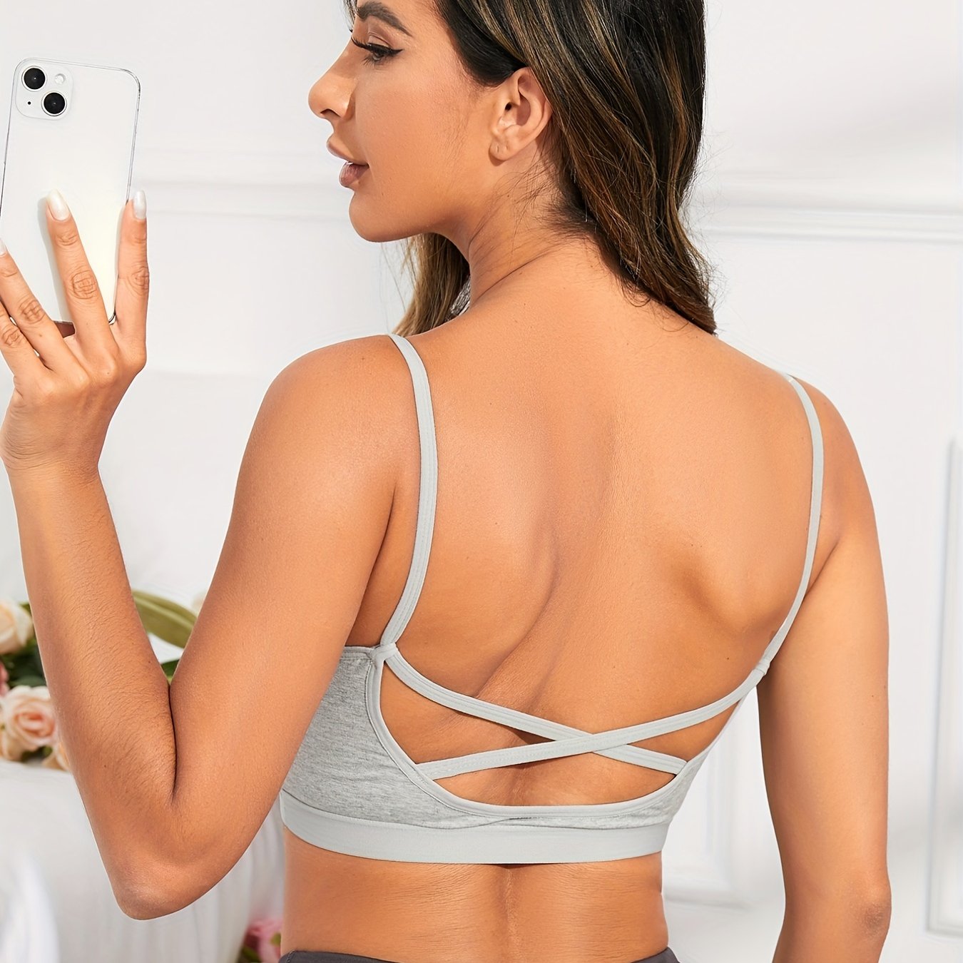 Seamless Criss Cross Sports Bra for Yoga Fitness