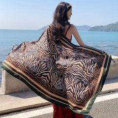 Vintage Stripe Pattern Print Scarf Breathable Sunscreen Tassel Square Shawl