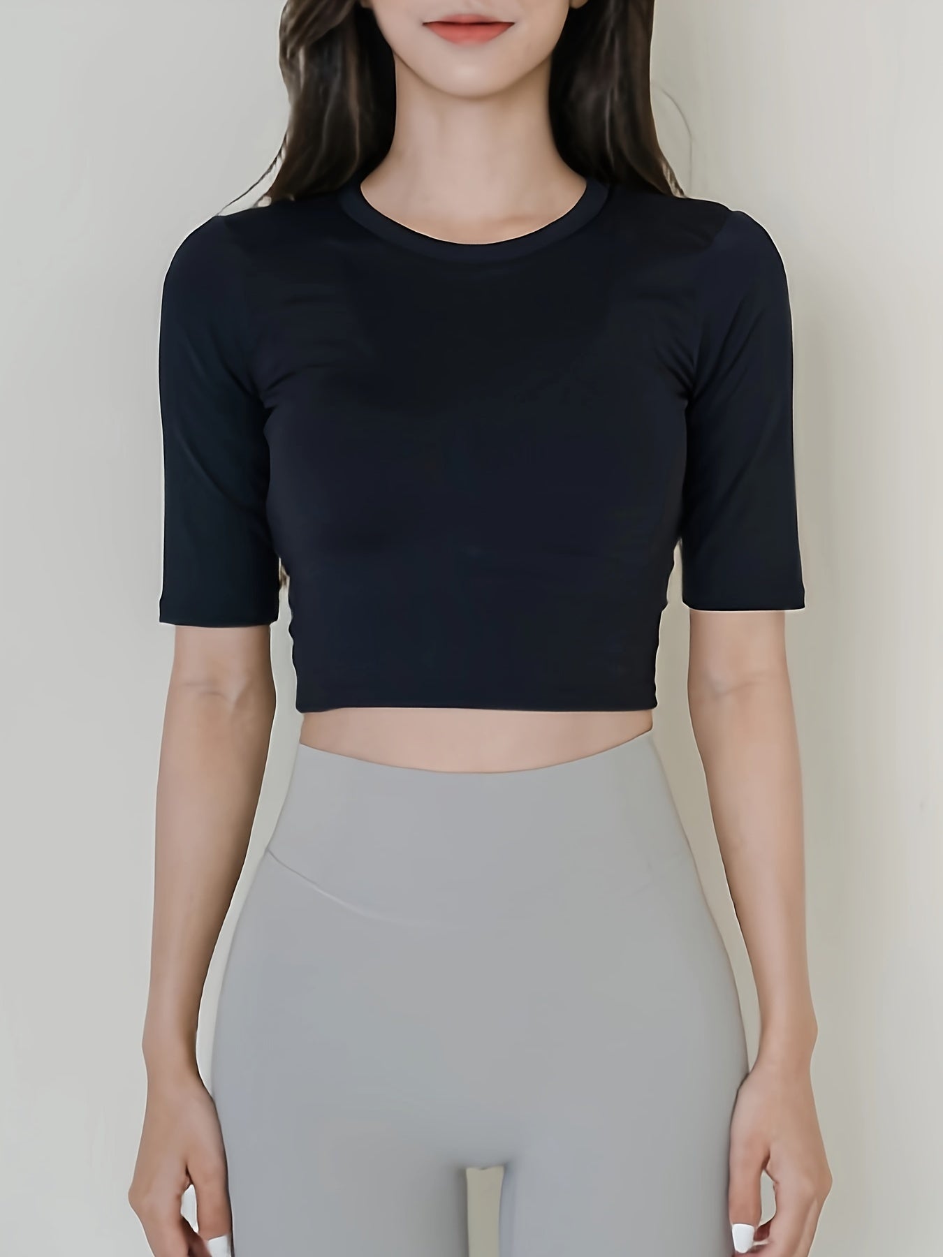 Round Neck Sporty Tee Quick Drying High Stretch T Shirt Women's Activewear