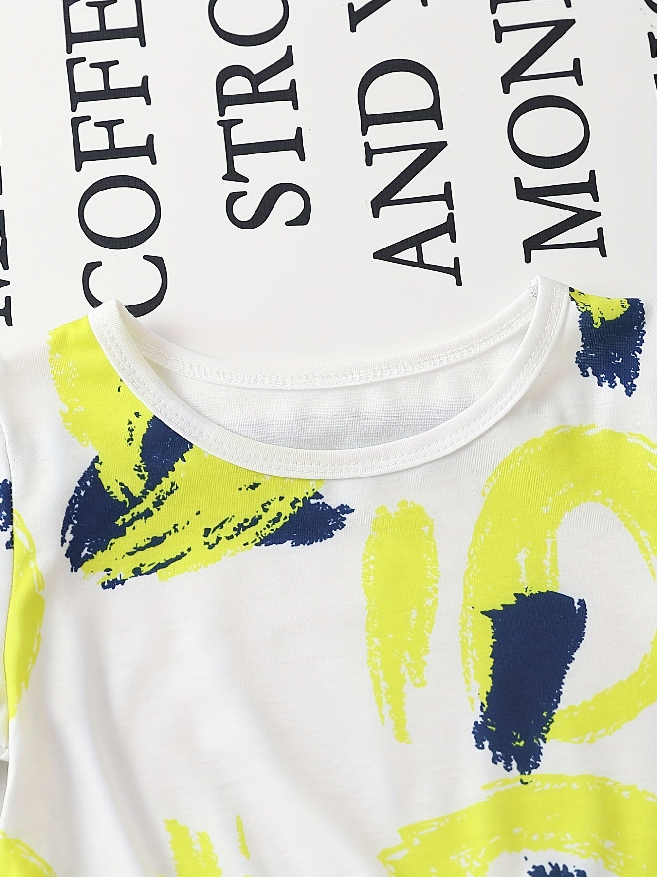 Boys Graffiti Print Tee & Shorts Set Kids Summer Clothes