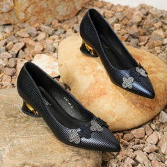 Women's Flower Decor Low Heels Slip On Chunky Heeled Shoes