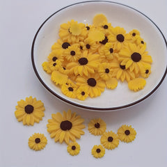 50pcs Yellow Daisy Flowers Cabochons for Jewelry Making and Decor