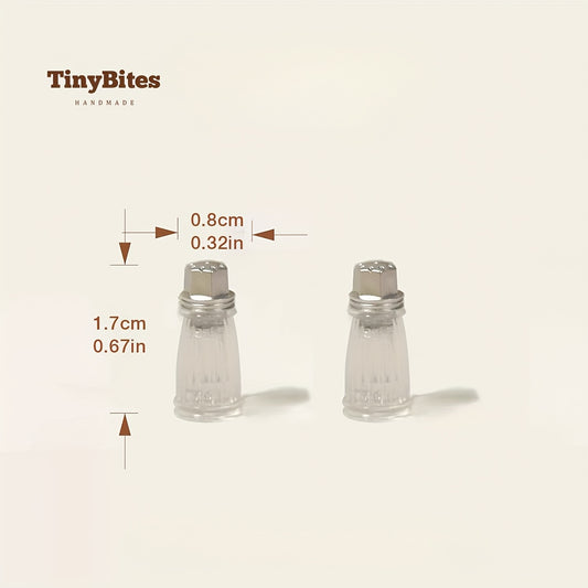 2pcs Vintage Style Spice Bottles Dollhouse Accessories