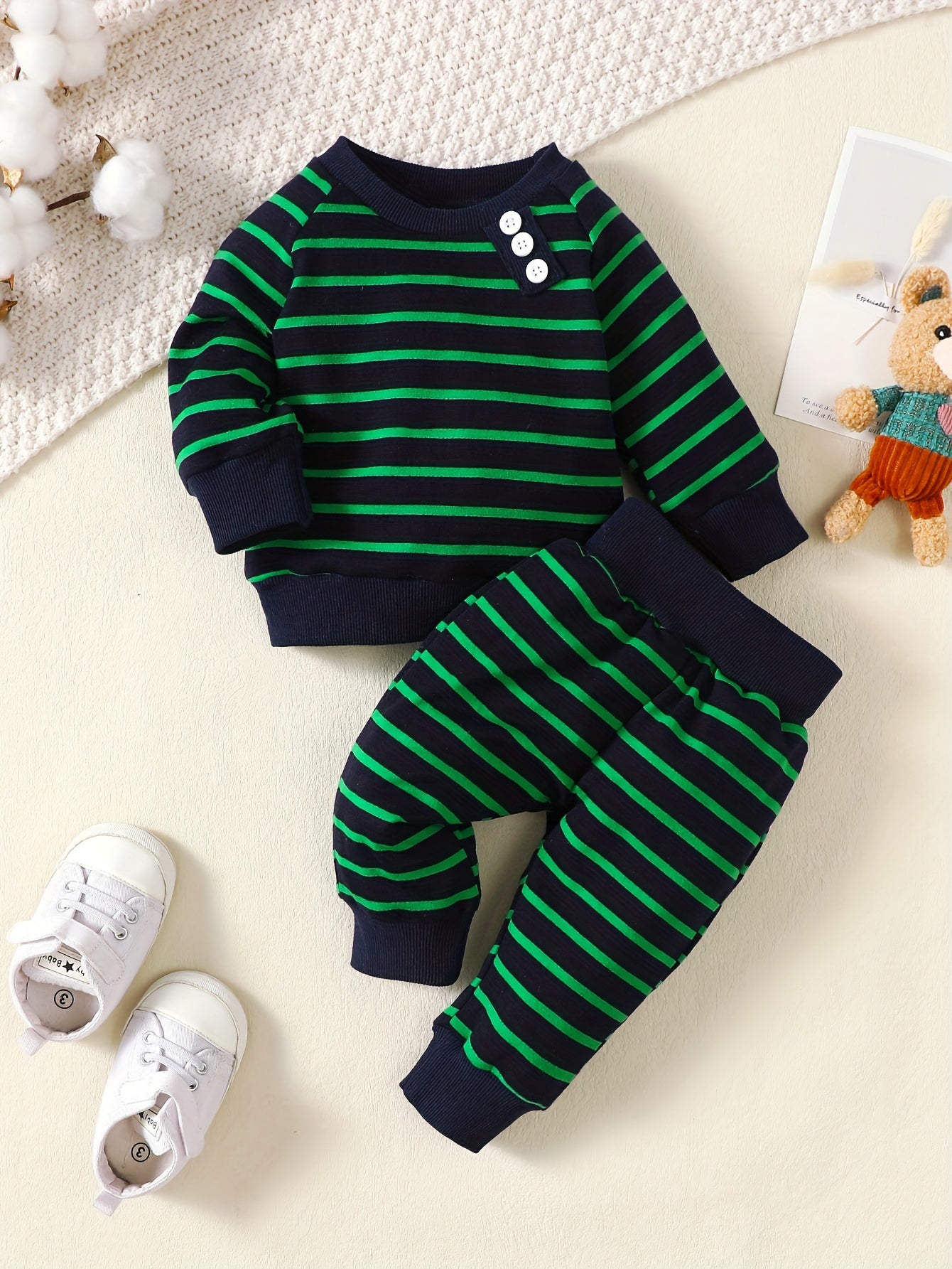 Diagonal Street Ribbed Collar Long Sleeved Top Baby Boy's 2pc Set
