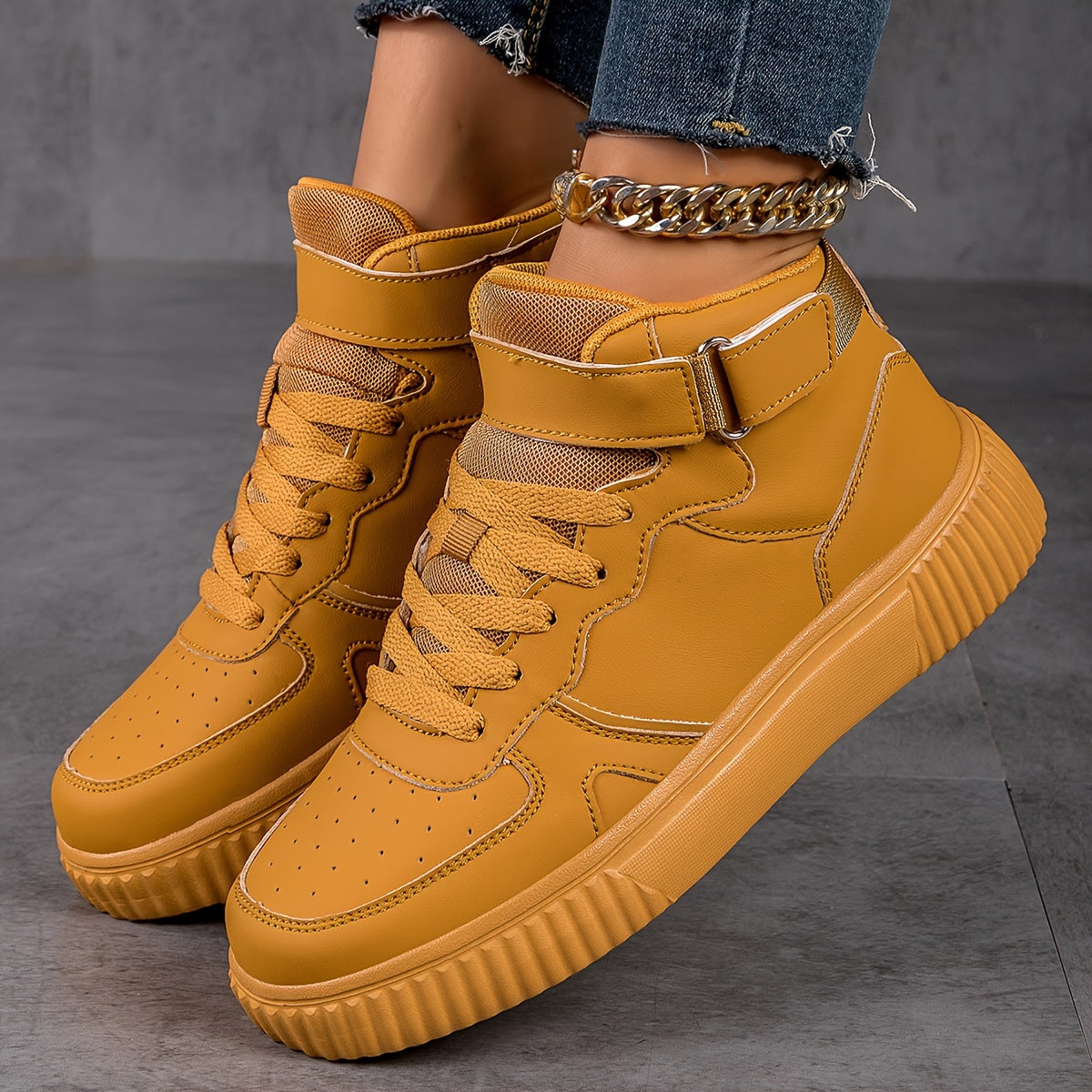 High Top Skate Shoes with Buckle Lace-Up, Anti-Slip Lightweight Sports Sneakers
