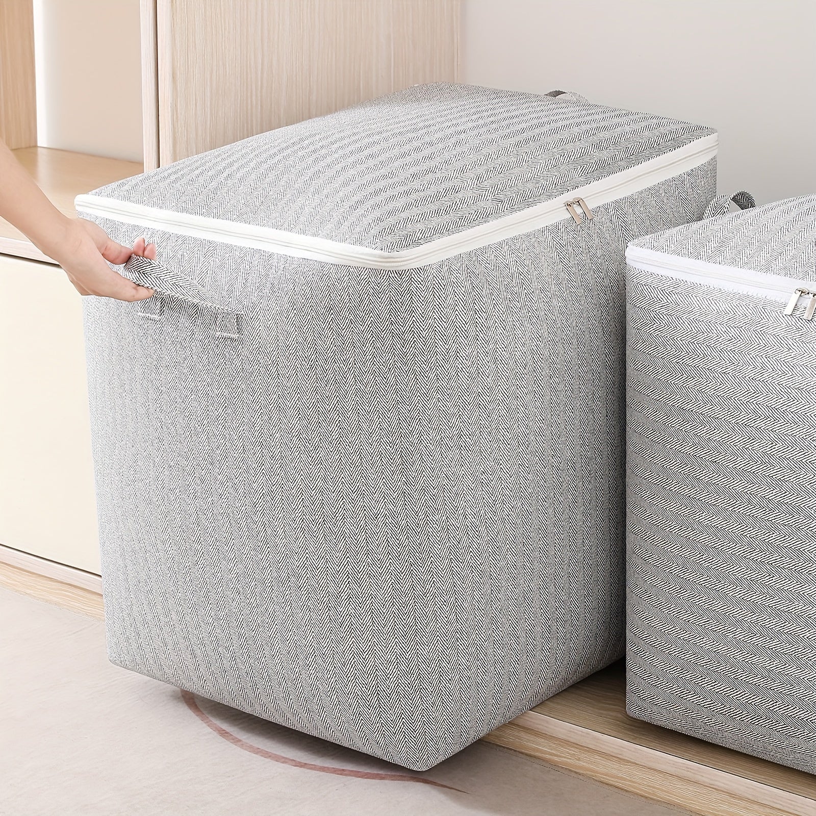 Large Capacity Storage Bag With Handles Clothes Quilts Wardrobe Organizer