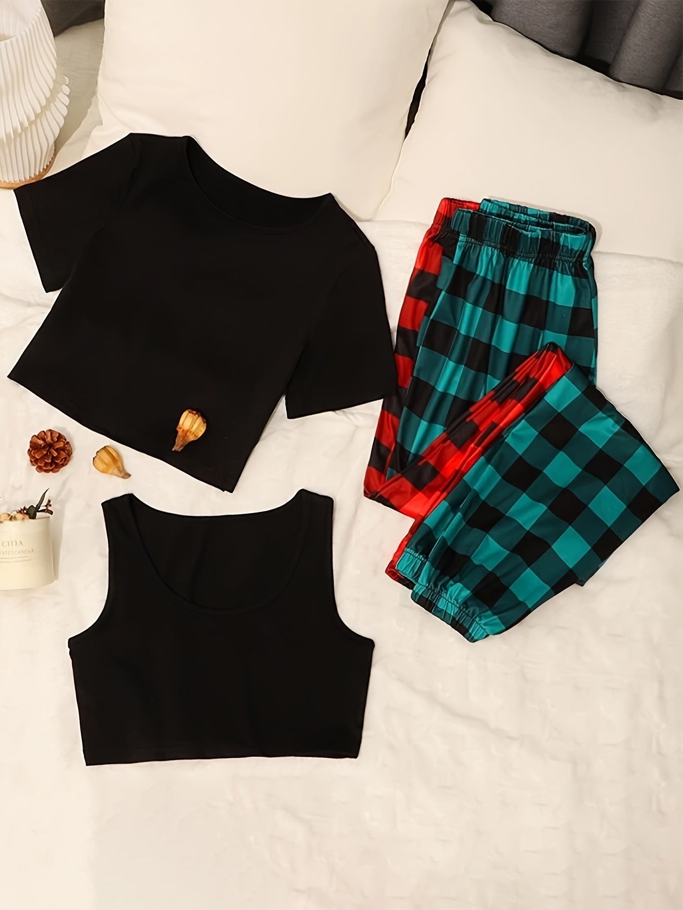 Women's Pajama Set Short Sleeve Top & Plaid Lounge Pants