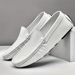 Men's Lightweight Comfortable Loafers Shoes Outdoor Low Round Toe Shoes