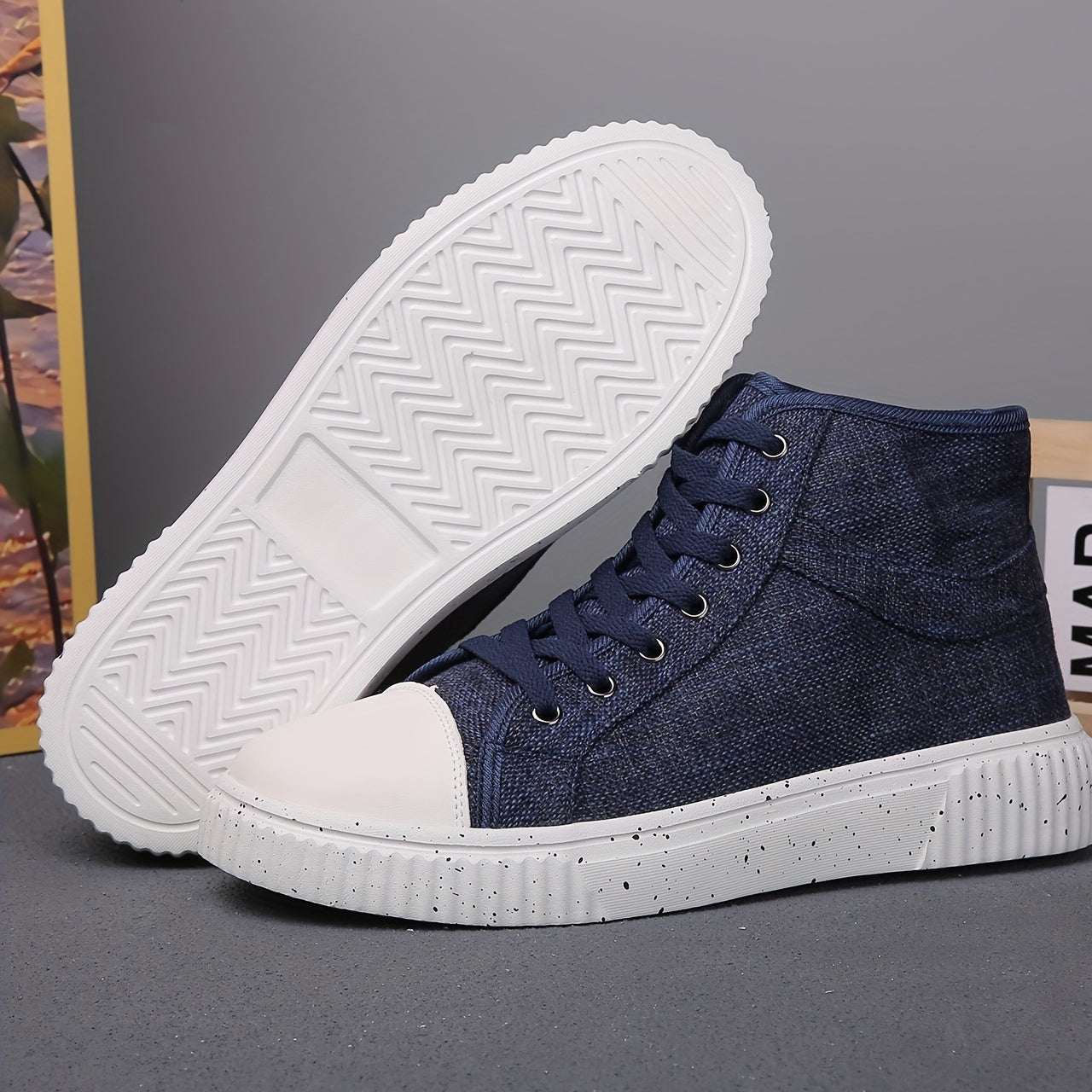 Men's High Top Canvas Shoes Lightweight Sneakers For Walking