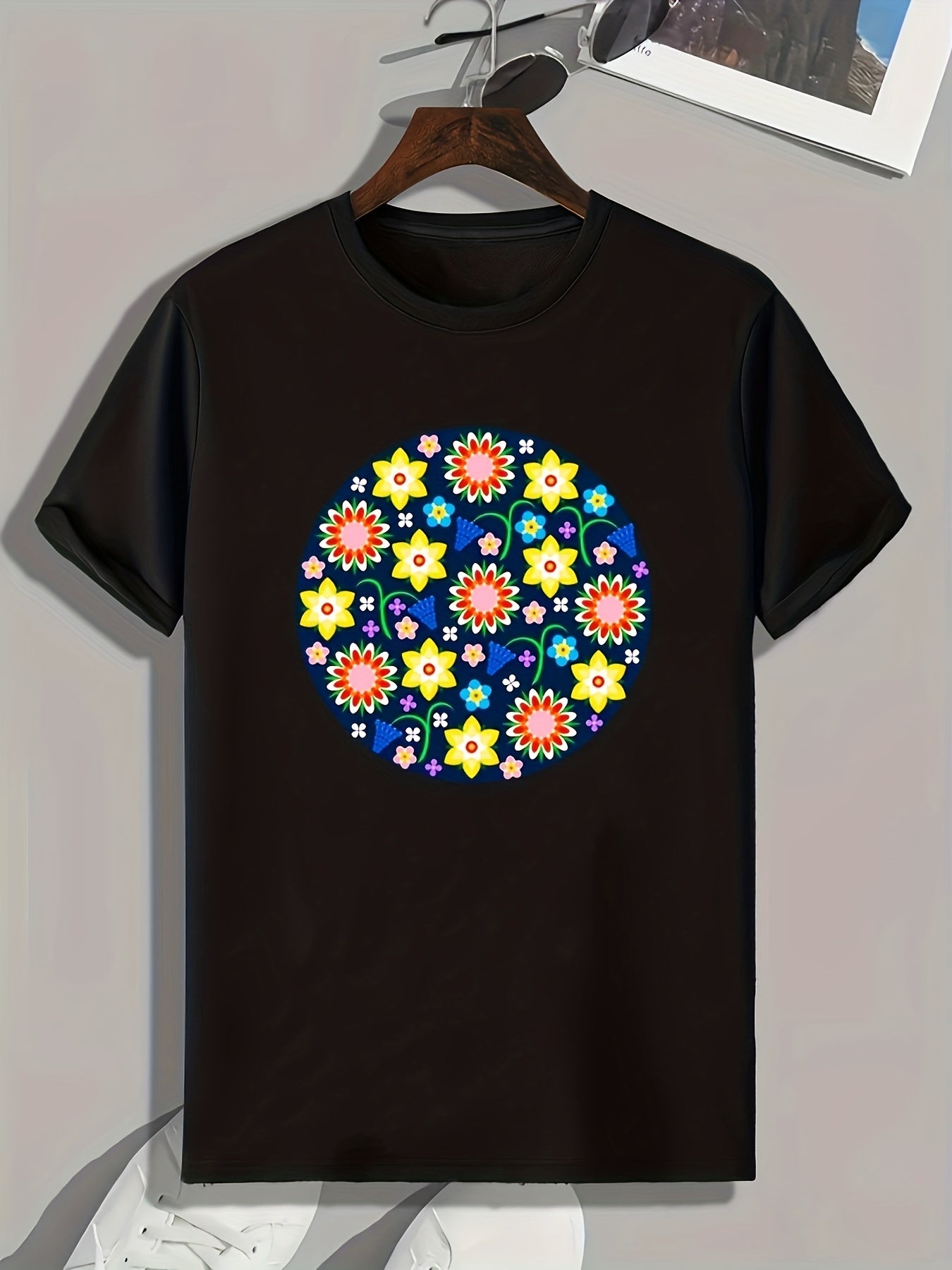 Men's Floral Print Stretch Tee for Outdoor Summer