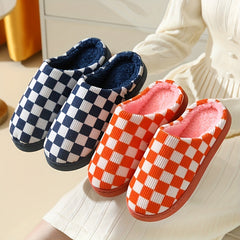 Women's Checkerboard Pattern Plush Slippers