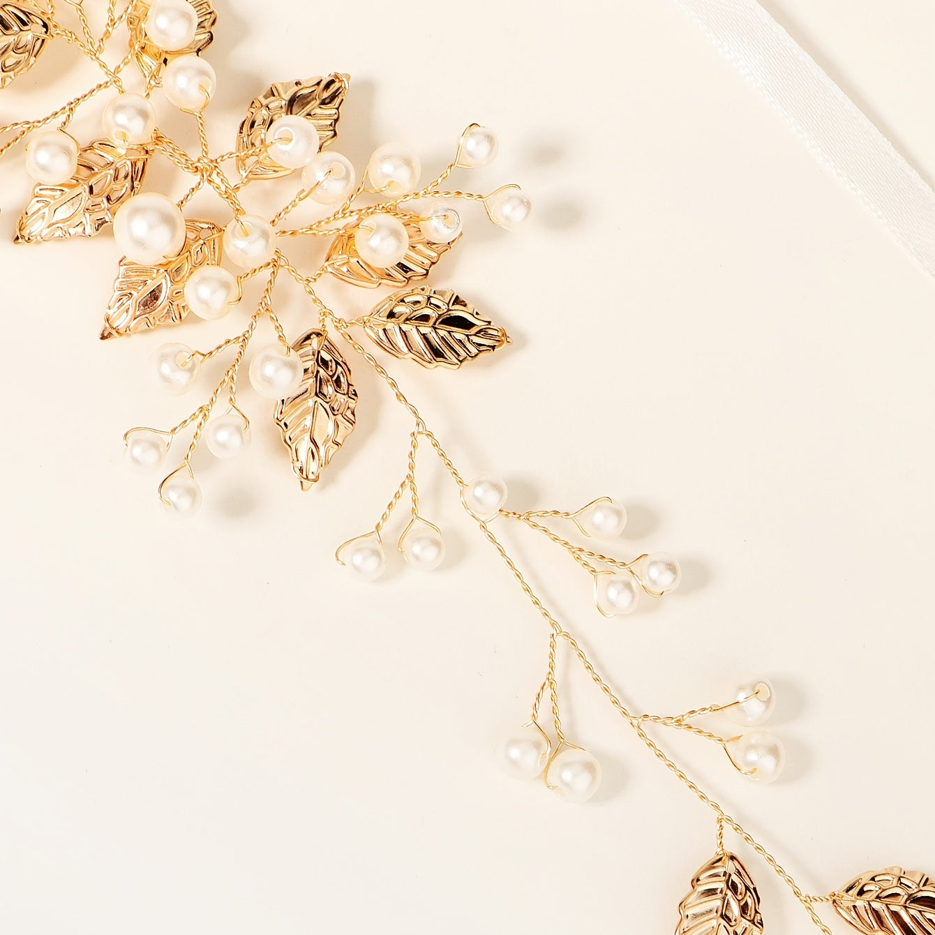 Vintage Golden Leaves Vine Bridal Sash