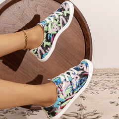 Women's Graffiti Style Canvas Shoes Casual Low Top Flat Shoes