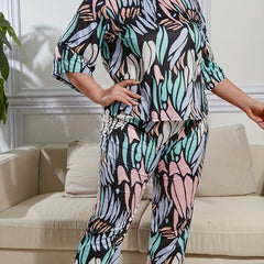 Printed Pajama Set Round Neck Half Sleeve Casual Sleepwear