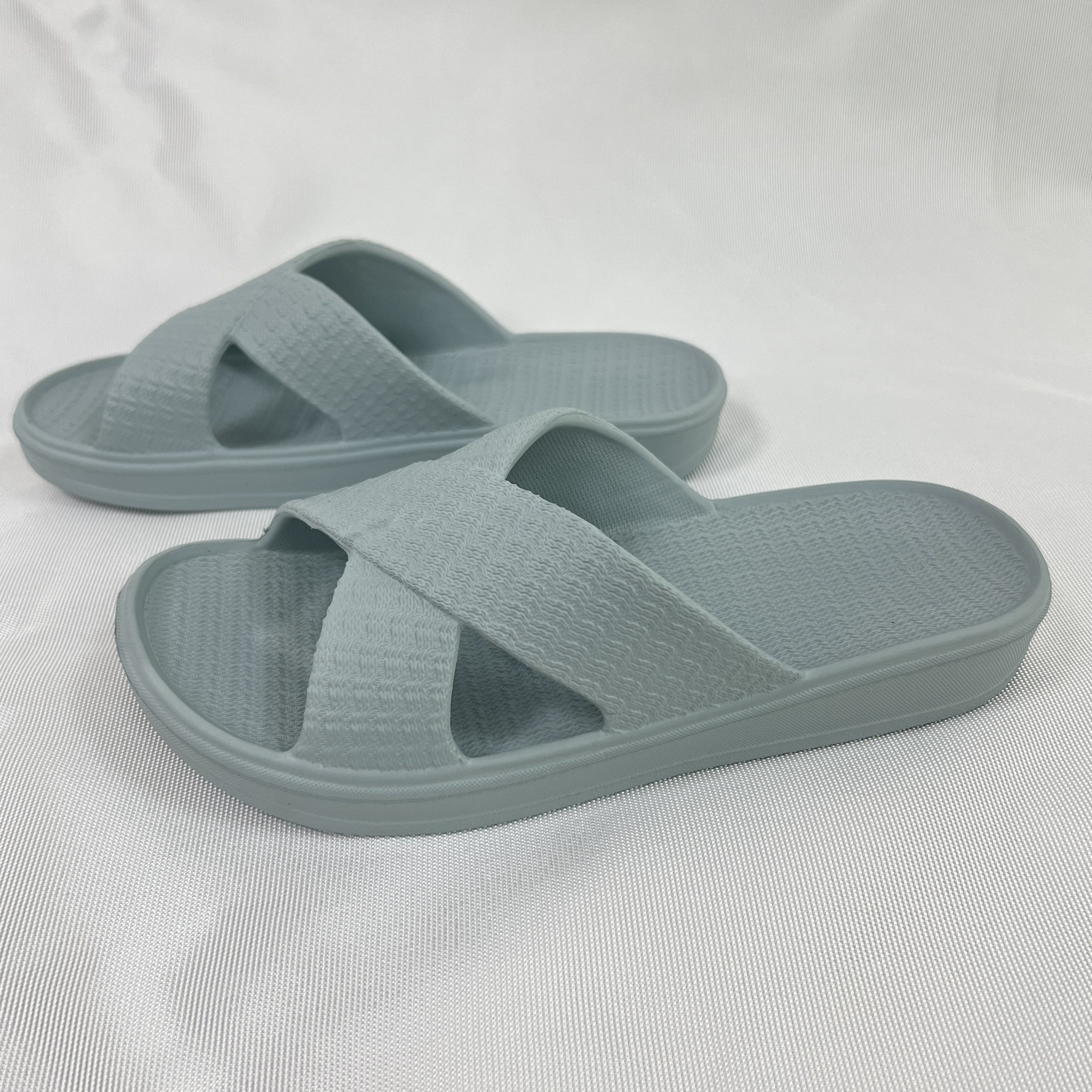 Women's Criss Cross Slides Soft Home Shoes