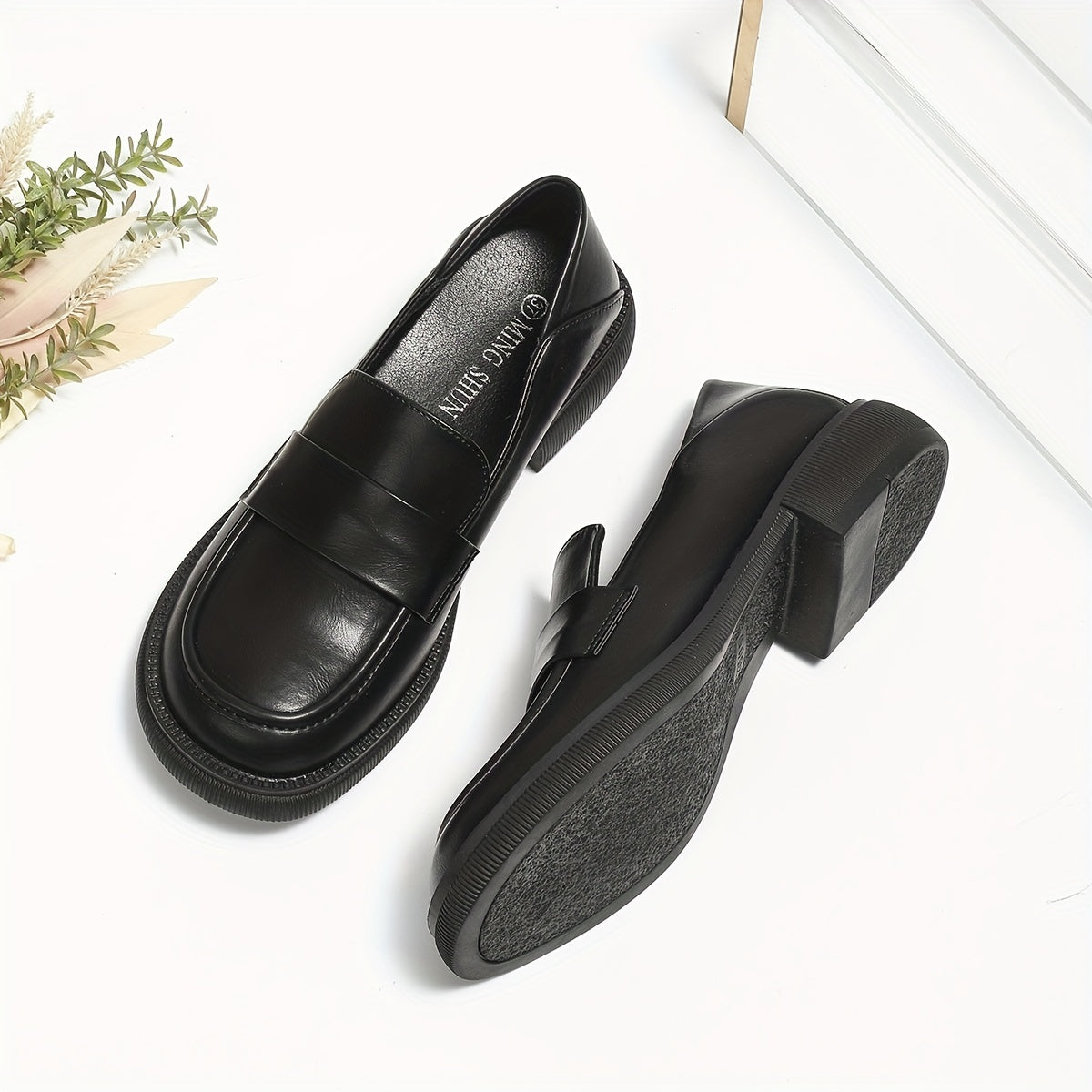 Women's Round Toe Loafers Soft Sole Chunky Shoes