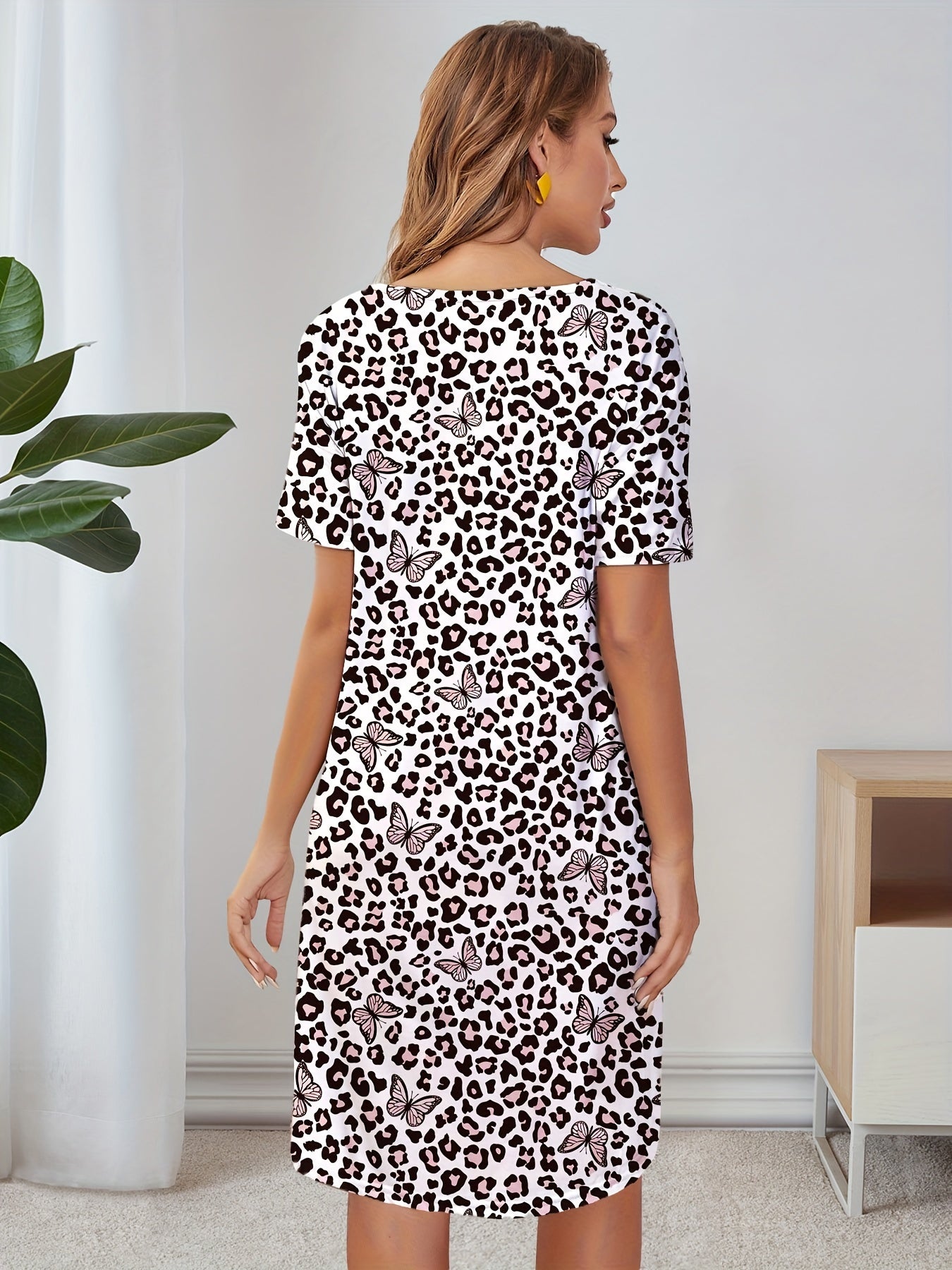 Leopard Butterfly Print Short Sleeve NightDress