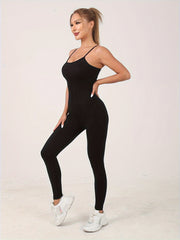 Quick Dry Seamless Yoga Jumpsuit Slim Fit Round Neck Bodysuit