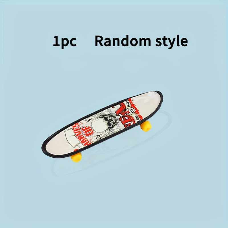Mini Finger Skateboards Tabletop Toy Set